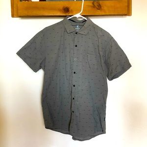 KUHL - INTREPID SHORT SLEEVE SHIRT - MEN'S LARGE